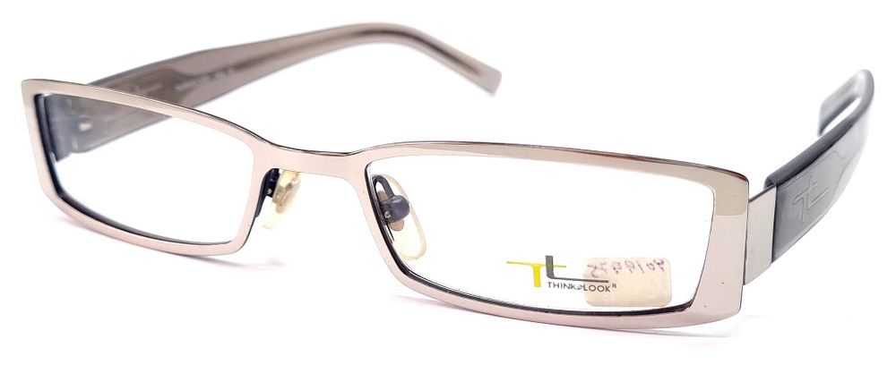 ThinkLook - Italy
. מסגרת איכותית ויוקרתית למשקפי ראיה. מסגרת וינטג', חדשה לחלוטין שהגיעה מחנות 