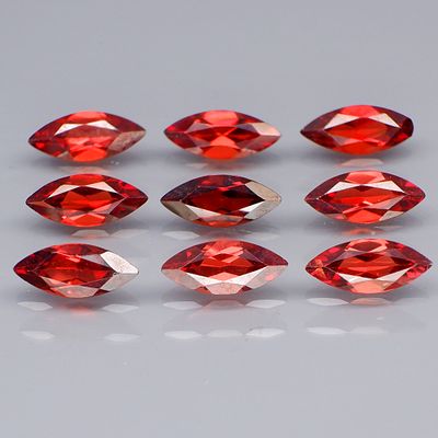 9 Garnet - 7.46cts - Mozambique. GEM TYPE: Natural Rhodolite Garnet
SHAPE: