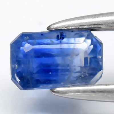 Sapphire - 0.44cts - Madagascar. Quantity: 1 Pc(s)
Weight: 0.44 Carat