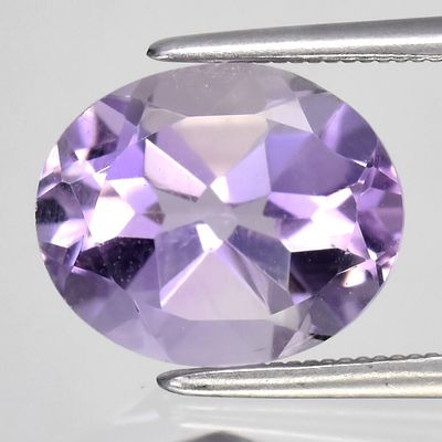 Amethyst - 3.19cts - Brazil. Quantity: 1 Pc(s)
Weight: 3.19 Carat