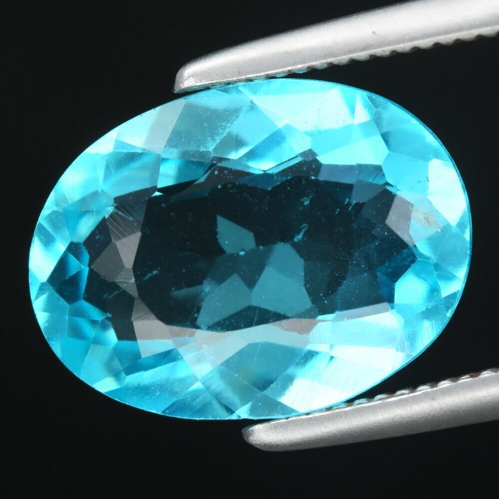 Apatite - 2.56cts - Brasil. Tipo de Gema: Natural Apatite
Forma: Oval
Peso: 2.56ct
Medidas: