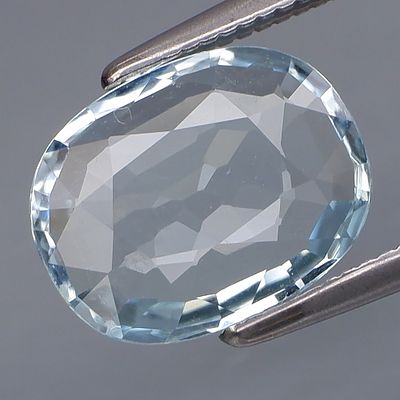 Água-marinha - 1.68cts - Brasil. Tipo de Gema: Água-marinha Natural
Forma: