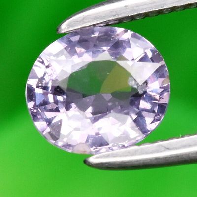 Safira - 0.62cts - Madagáscar . Tipo de gema: Safira Natural
Forma: Oval