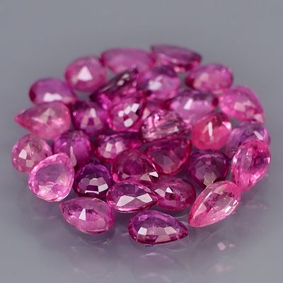 30 RUBY - 3.65cts - Tailândia. GEM TYPE: Natural RUBY
SHAPE: Pear