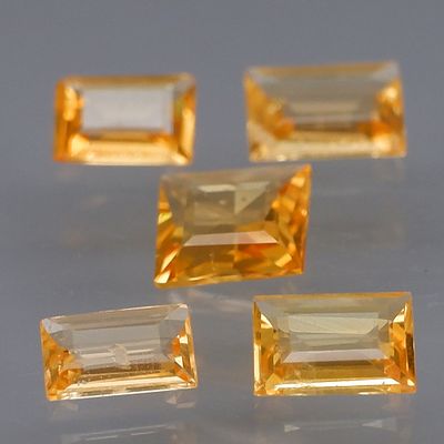 5 Sapphire - 1.55cts - Africa. GEM TYPE: Natural SAPPHIRE 
SHAPE: Baguette 