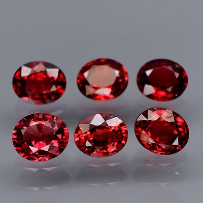 6 Garnet - 5.34cts - Africa. GEM TYPE: Natural Rhodolite Garnet 
SHAPE: 
