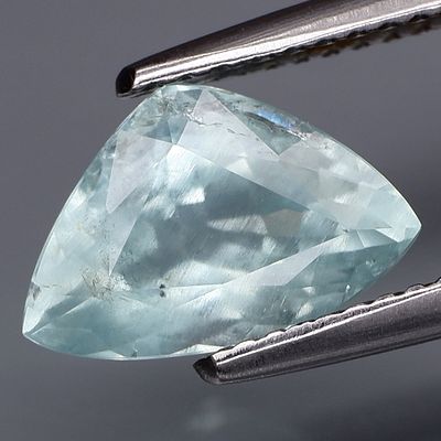 Aquamarine - 1.86cts - Brazil. GEM TYPE: Natural Aquamarine 
SHAPE: Fancy 