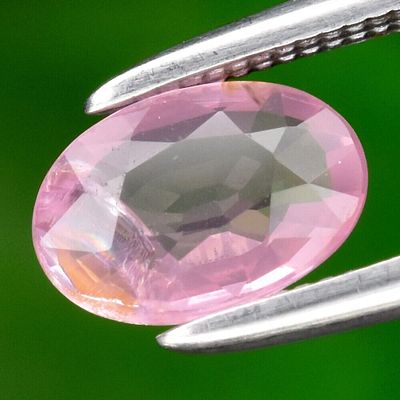Spinel - 0.68cts - Tanzania. GEM TYPE: Natural Spinel 
SHAPE: Oval 