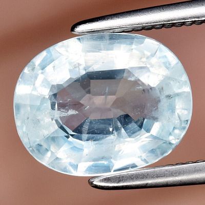 Aquamarine - 1.48cts - Africa. GEM TYPE: Natural Aquamarine 
SHAPE: Oval 