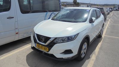 ניסאן קשקאי מודל 2018. 142,249 ק"מ, יד נוכחית: שנייה, בעלות נוכחית: פרטי, רישום מקורי/מקוריות: פרטי