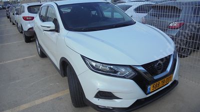 ניסאן קשקאי מודל 2018. 91,730 ק"מ, יד נוכחית: ראשונה, בעלות נוכחית: פרטי, רישום מקורי/מקוריות: פרטי