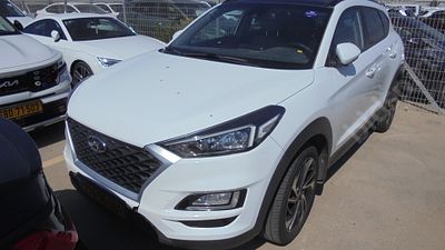 יונדאי טוסון מודל 2019. 88,277 ק"מ, יד שנייה. תיבת הילוכים: אוטומטי
צבע: לבן, מנוע: בנזין, נפח 