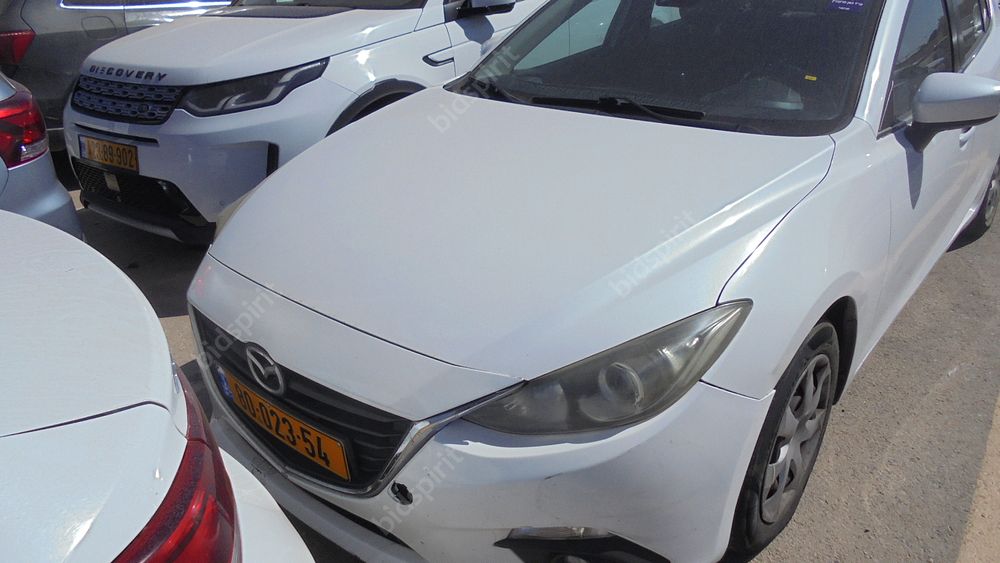 מאזדה 3 מודל 2015. 279,014 ק"מ, יד שלישית. תיבת הילוכים: אוטומטי
צבע: לבן, מנוע: בנזין, נפח 