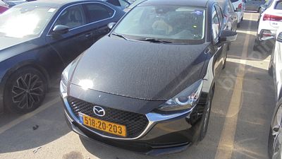 מאזדה 2 מודל 2023. 29,542 ק"מ, יד ראשונה. תיבת הילוכים: אוטומטי
צבע: שחור, מנוע: בנזין, נפח 