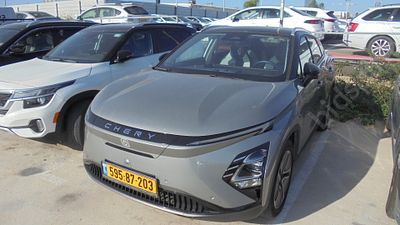 צ'רי FX מודל 2024. 22,206 ק"מ, יד ראשונה. תיבת הילוכים: אוטומטי
צבע: כסף מטאלי, מנוע: חשמל, כוח 