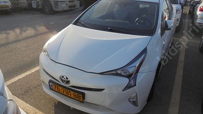 טויוטה פריוס מודל 2017. 284,002 ק"מ, יד שנייה. תיבת הילוכים: אוטומטי
צבע: לבן, מנוע: בנזין, נפח 