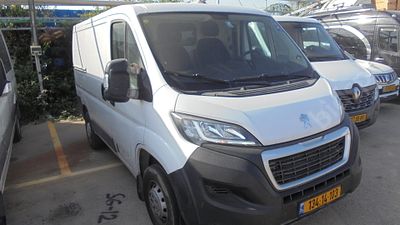 פיג'ו בוקסר מודל 2022. 106,431 ק"מ, יד שנייה. תיבת הילוכים: ידני
צבע: לבן, מנוע: דיזל, נפח 