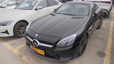 מרצדס SLC200 מודל 2016. 127,902 ק"מ, יד שלישית. תיבת הילוכים: אוטומטי
צבע: שחור, מנוע: בנזין 