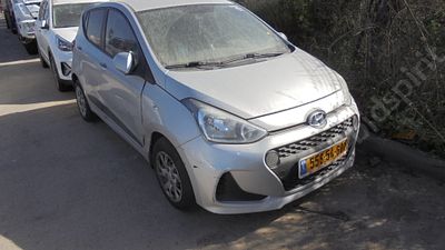 יונדאי I-10 מודל 2019. 177,347 ק"מ, יד שלישית. תיבת הילוכים: אוטומטי
צבע: כסוף, מנוע: בנזין 