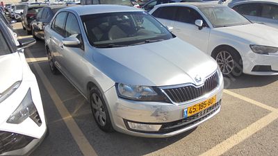 סקודה רפיד מודל 2017. 191,324 ק"מ, יד רביעית. תיבת הילוכים: אוטומטי
צבע: כסף מטאלי, מנוע: בנזין 