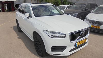 וולוו XC90 T8 מודל 2019. 375,195 ק"מ, יד שלישית. תיבת הילוכים: אוטומטי
צבע: לבן, מנוע: בנזין 