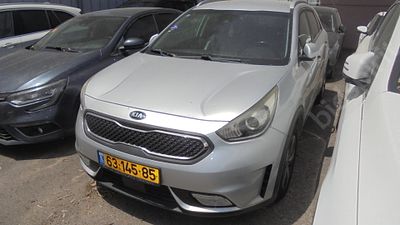 קיה נירו מודל 2017. 211,984 ק"מ, יד רביעית. תיבת הילוכים: אוטומטי
צבע: כסוף, מנוע: בנזין-חשמלי 