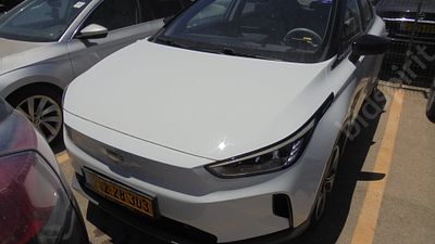 גילי GEOMETRY C מודל 2022. 50,262 ק"מ, יד ראשונה. תיבת הילוכים: אוטומטי
צבע: לבן, מנוע: חשמלי 