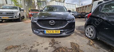 מאזדה CX-5 מודל 2021. 105,165 ק"מ, יד ראשונה. תיבת הילוכים: אוטומטי
צבע: שחור, מנוע: בנזין, נפח 