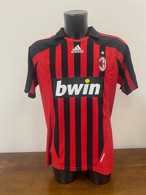 RINO GATTUSO - SHIRT NO. 8 MILAN. Gennaro Ivan Gattuso, known as Rino (Corigliano Calabro, 9 