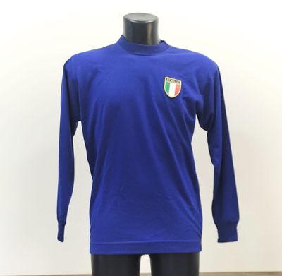 FOOTBALL – ITALIAN NATIONAL TEAM SHIRT
BY FRANCESCO GRAZIANI. Blue wool jersey, long sleeve with 