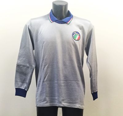 FOOTBALL – ITALIAN NATIONAL TEAM SHIRT
BY IVANO BORDON. Grey goalkeeper shirt, light blue collar 