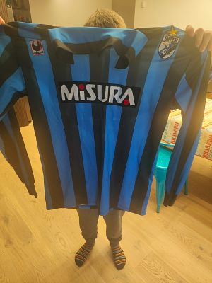 Maglia Internazionale F.C. Uhlsport Inter 88/89 Jurgen Klinsmann preparata 
Donata all'attuale 