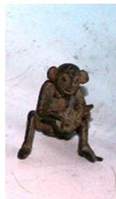 SCIMMIA CON BANANA 
ASHANTI - GHANA 
FUSIONE A CERA PERSA 
