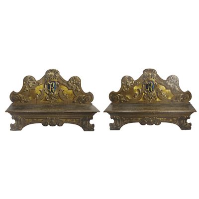 Coppia panche dipinte Marche, fine XVIII inizi XIX secolo. Coppia di panche in legno di pioppo 