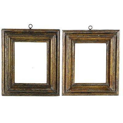 Coppia cornici Salvator Rosa - Centro Italia. Coppia di cornici a meccaMisure: cm 41,5x35,8 