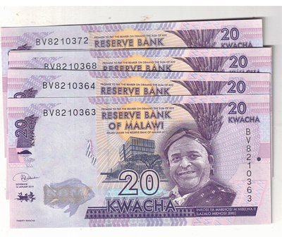 MALAWI 20 KWACHA GEM UNC ( 10 PCS) S NO 8210363 TO 8210371