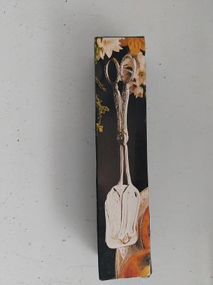 BOXED SILVERPLATED SERVING TONGS