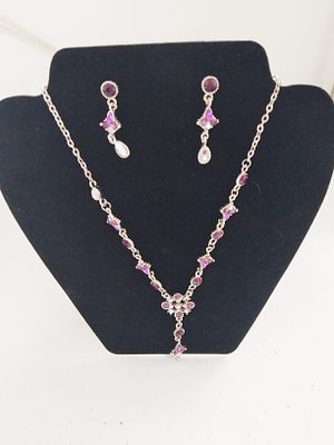 NECKLACE AND EARING SET