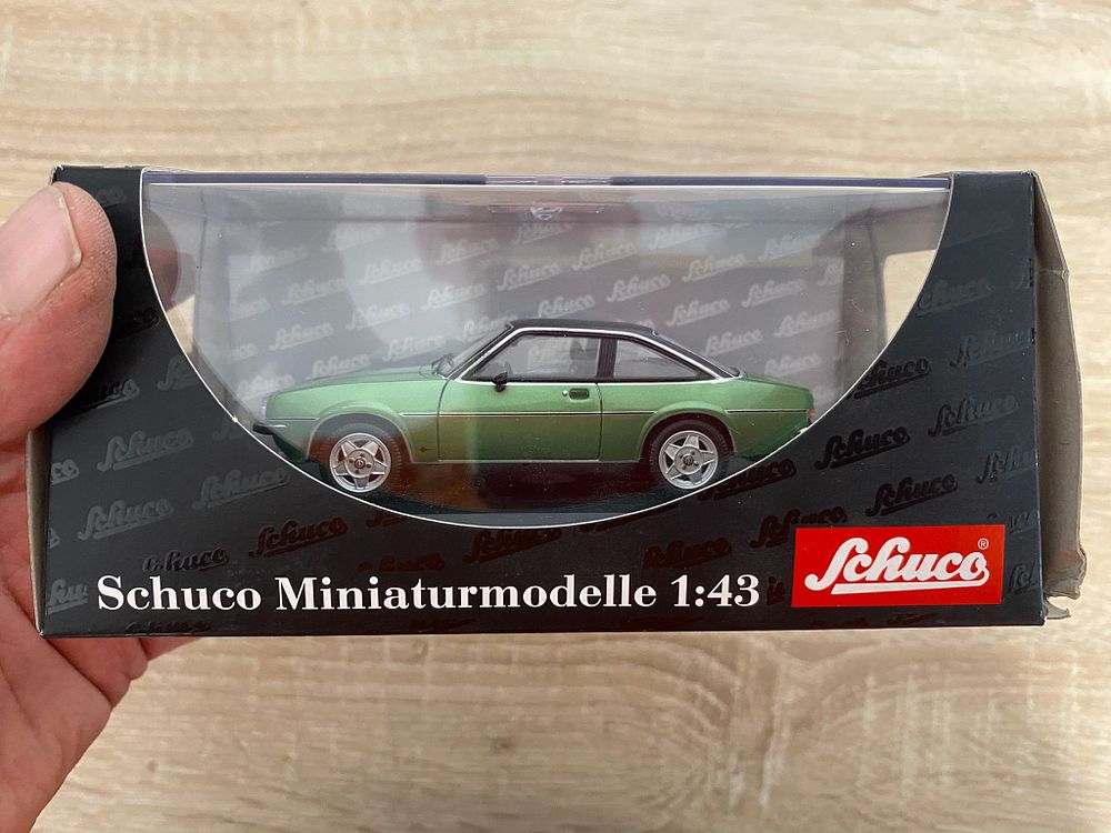 SCHUCO OPEL MANTA B CASED AND BOXED 1/43