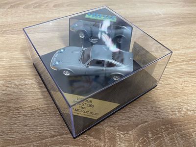 VITESSE OPEL GT 1900 1969 CASED AND BOXED 1/43