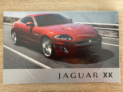 ORIGINAL JAGUAR XK VEHICLE BROCHURE IN A4 COVER . ORIGINAL JAGUAR XK VEHICLE BROCHURE IN A4 COVER