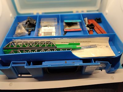 CONTAINER BOX OF COLLECTION OF MODEL TRAIN ACCESSORIES ETC