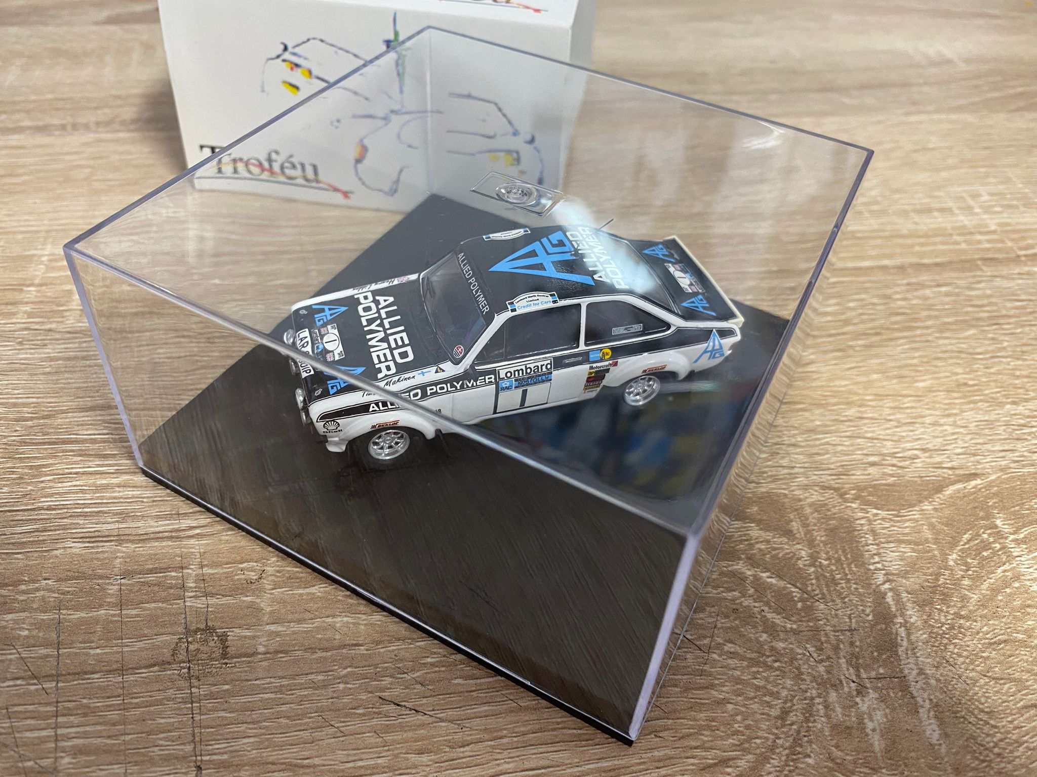 FANTASTIC TROFEU FORD ESCORT MK2 1st RAC BOXED