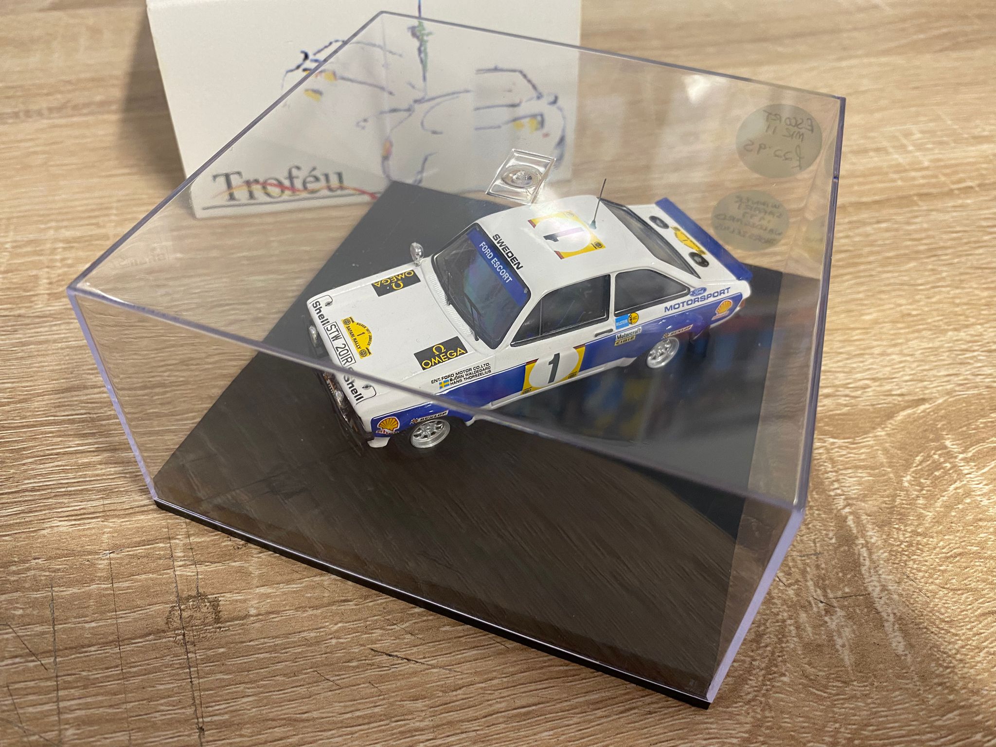 FANTASTIC TROFEU FORD ESCORT MK2 1st SAFARI BOXED