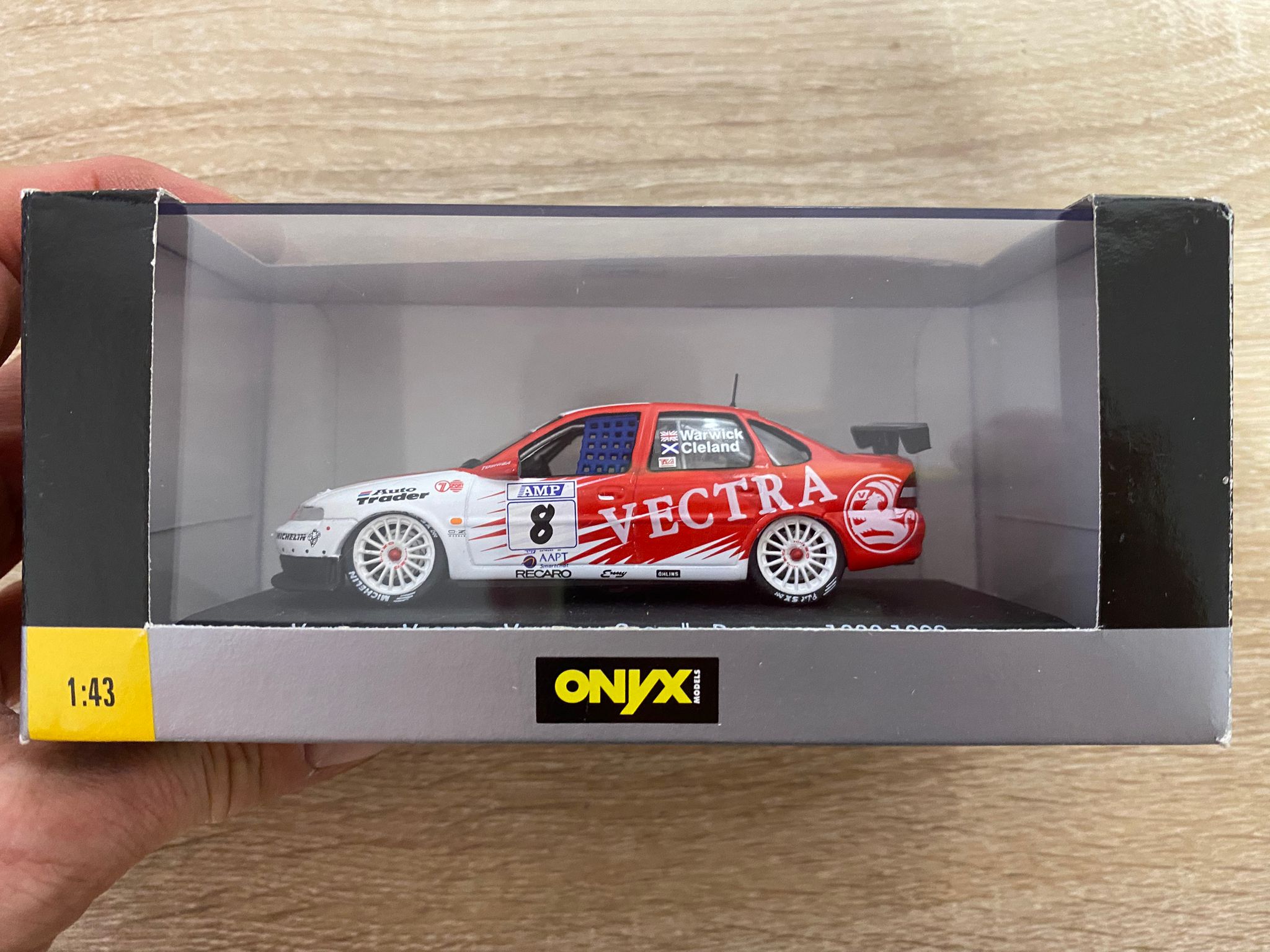FANTASTIC ONYX BOXED VAUXHALL VECTRA BATHURST 1000 1998