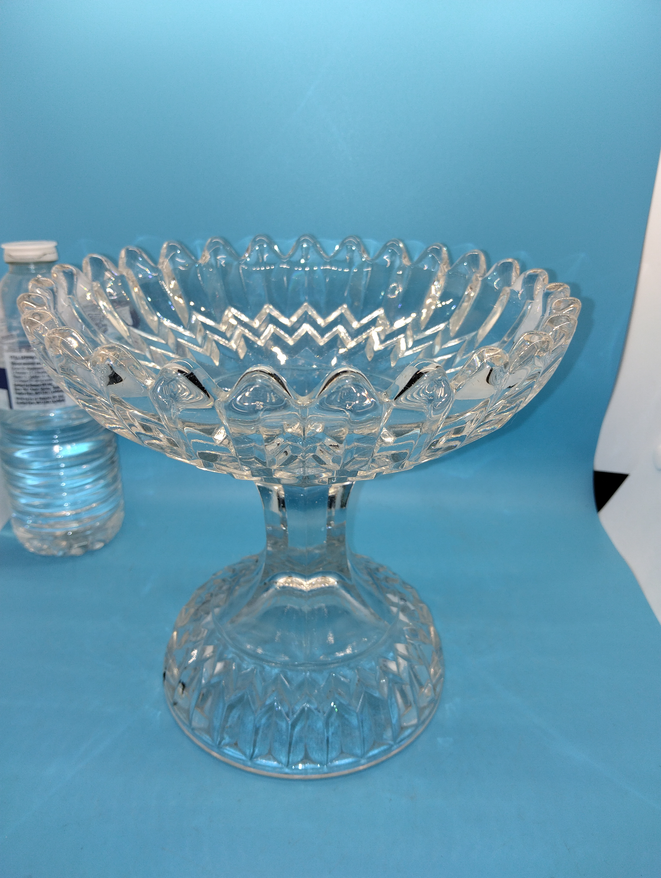 VERY NICE VINTAGE PRESS GLASS COMPORT