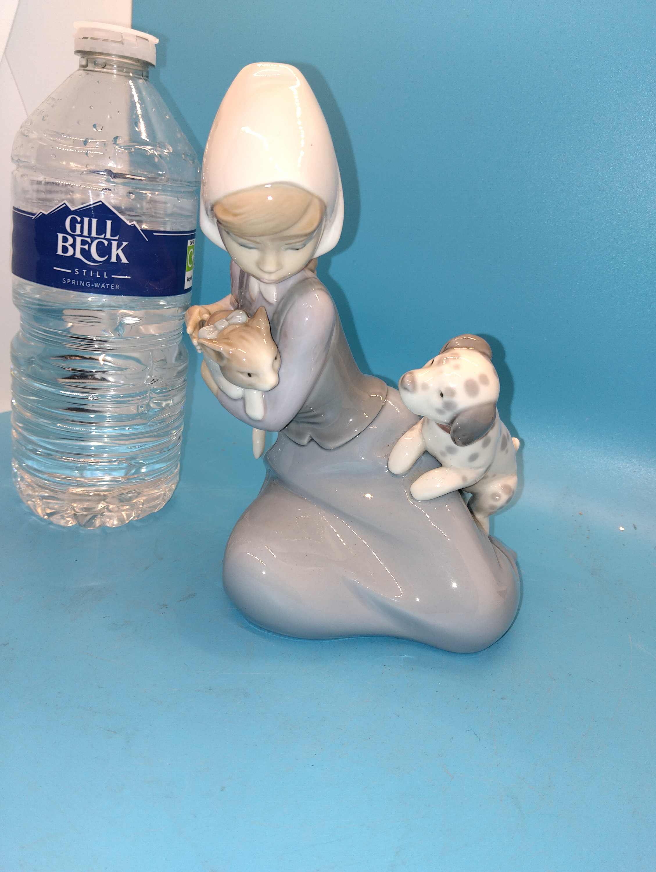 VERY NICE VINTAGE LlADRO GIRL WITH CAT AND DOG