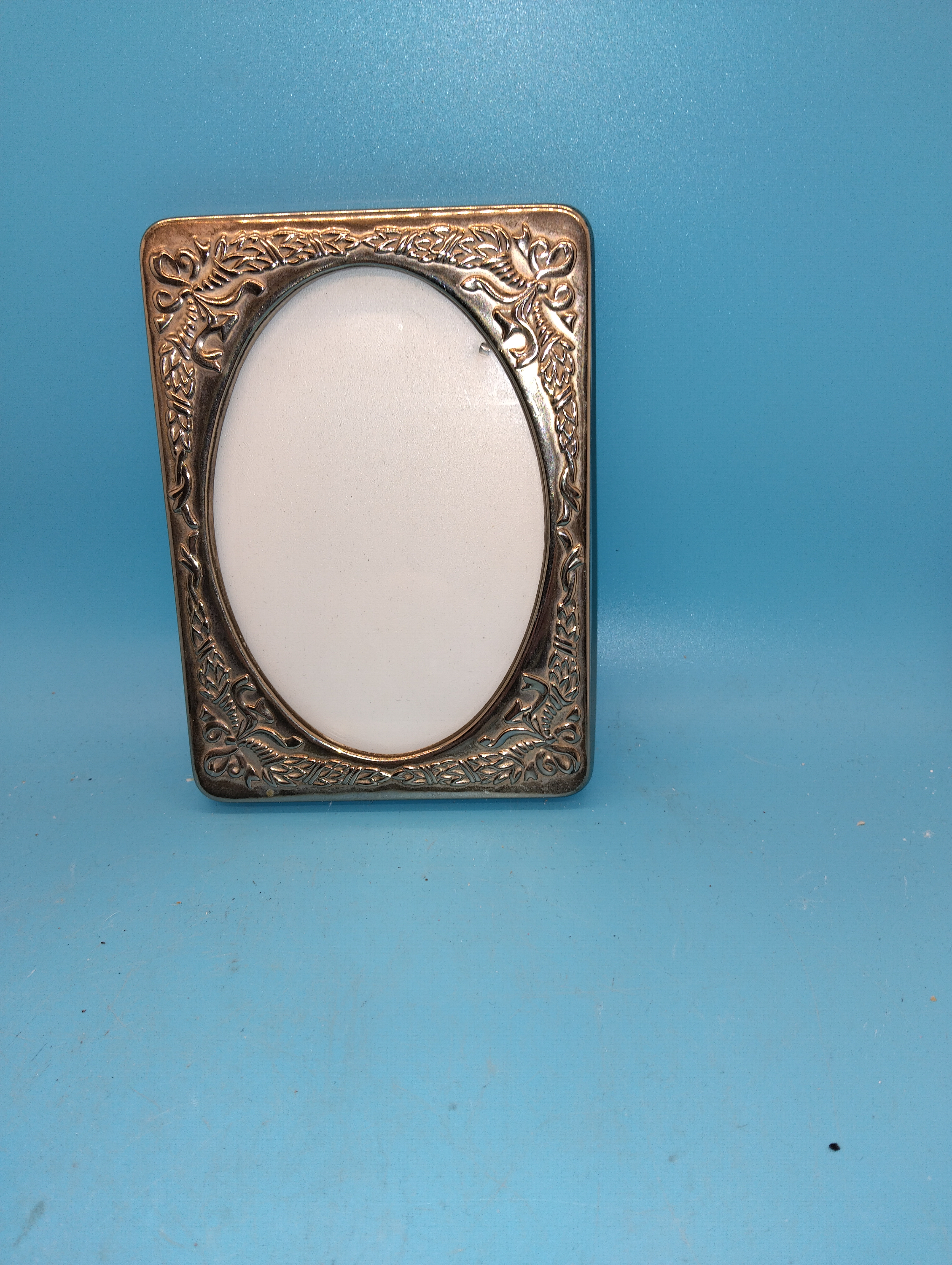 VERY NICE EARLY WHITE METAL PICTURE FRAME