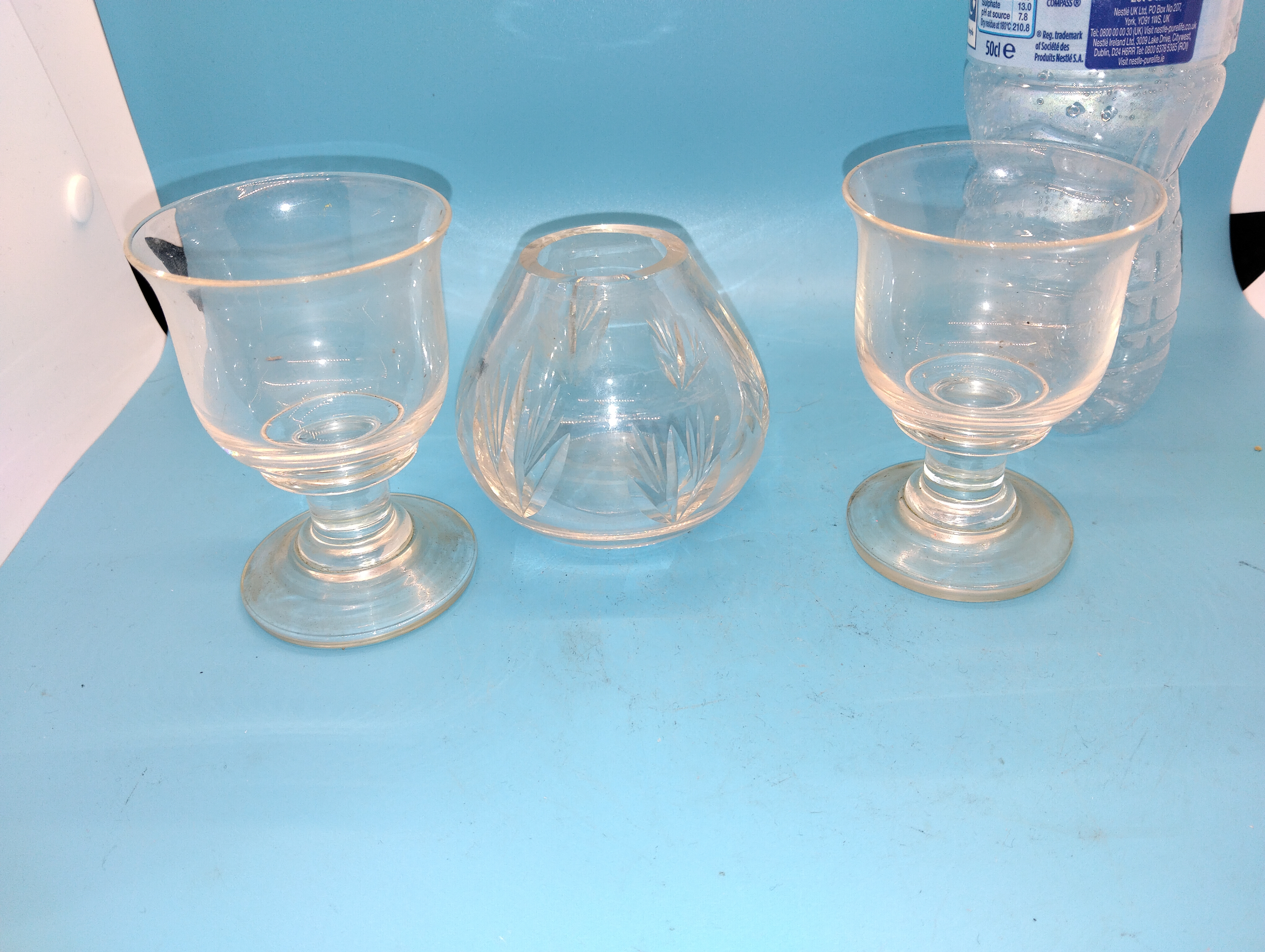 NICE PAIR OF EARLY HEAVY TOT GLASSES AND CRYSTAL BUD VASE