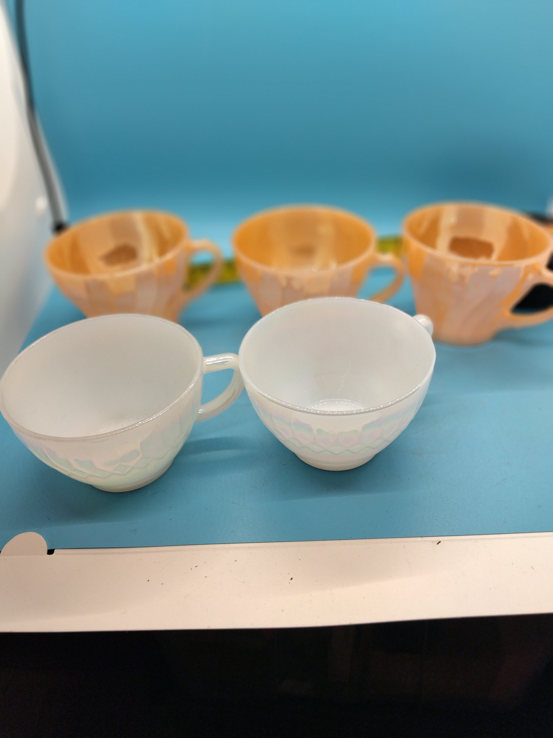 VERY NICE COLLECTION OF 5 AMERICAN RETRO CUPS